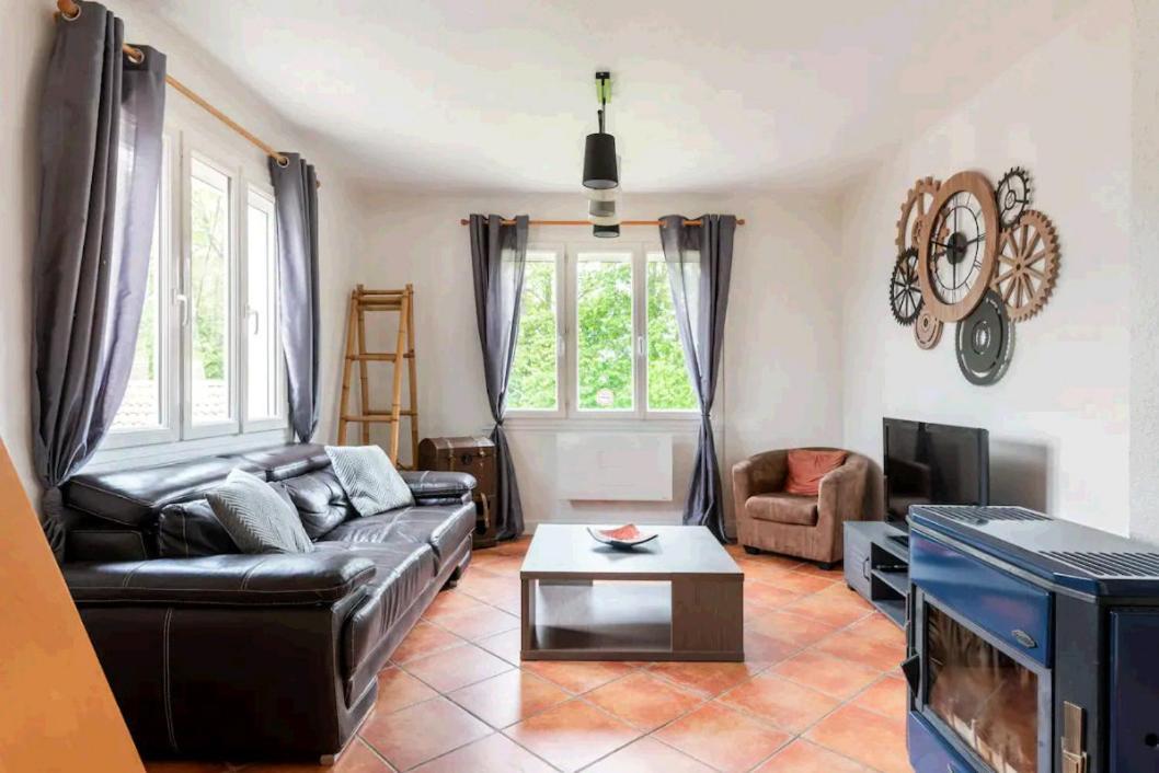 Jolie Appart T4 La Zoune Avec Jardin 8 Personnes Chorges Extérieur photo